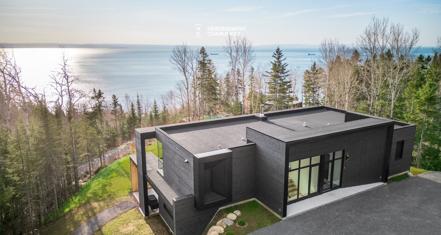 RUI-60 - Luxurious and warm villa